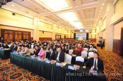 武漢會(huì)議會(huì)展設(shè)計(jì) 賦能城市發(fā)展，打造專(zhuān)業(yè)會(huì)議及展覽服務(wù)新高地